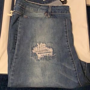 Avenue denim skinny jeans.